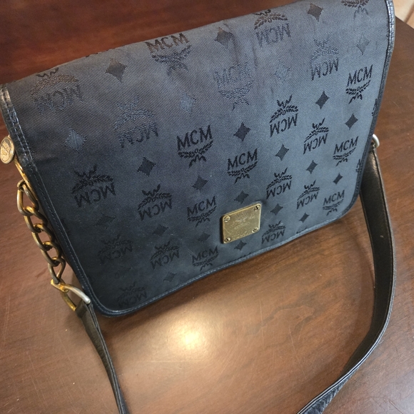 MCM Black Shoulder Bag - Picture 2 of 16